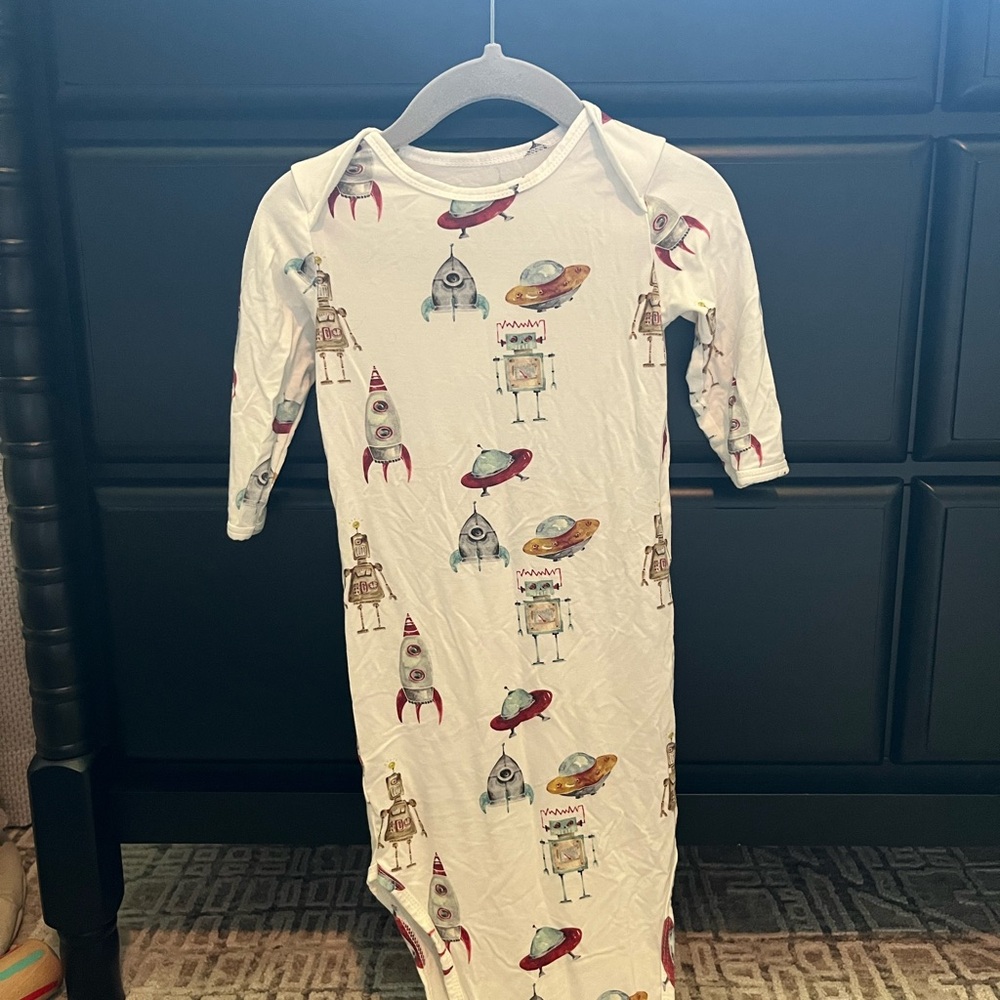NB Gown, Tickety-Boo space print